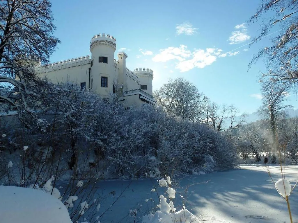 Apartment Gaestehaus Schlossblick Bad Reichenhall Germany