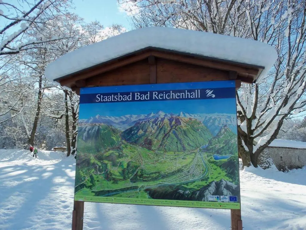 Gaestehaus Schlossblick Bad Reichenhall 0*,